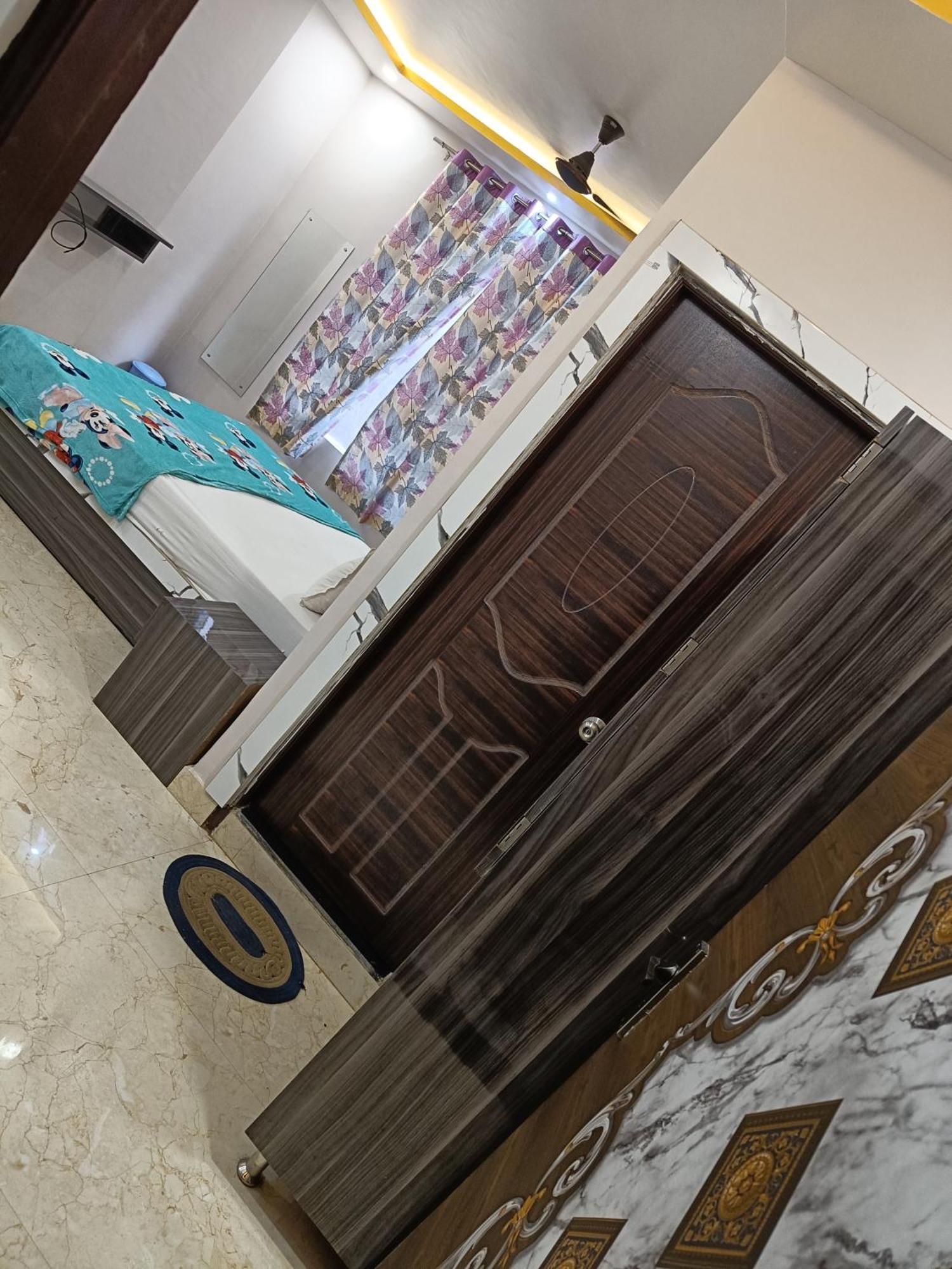 Pragya International Hotel Varanasi Exterior photo